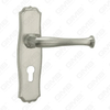 Manija de la puerta Tirador de la puerta de madera Manija de la cerradura Manija de la puerta en la placa para la cerradura de embutir por aleación de zinc o manija de la placa de la puerta de acero (CM597-C115K)
