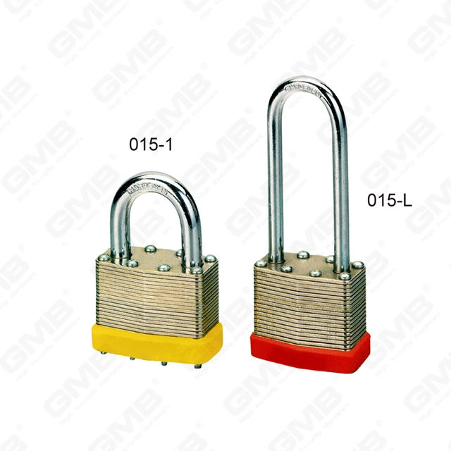 ¿Cómo la estructura del cuerpo de acero laminado mejora la seguridad del candado contra ataques físicos?